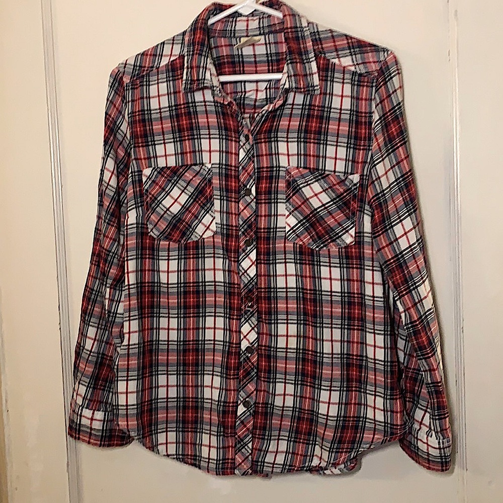 Women’s size Small (4-6) flannel.